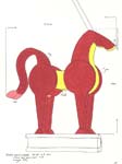 kleurpotloodtekening een paard onderdeel van het ontwerp van een acht meter hoog beeld